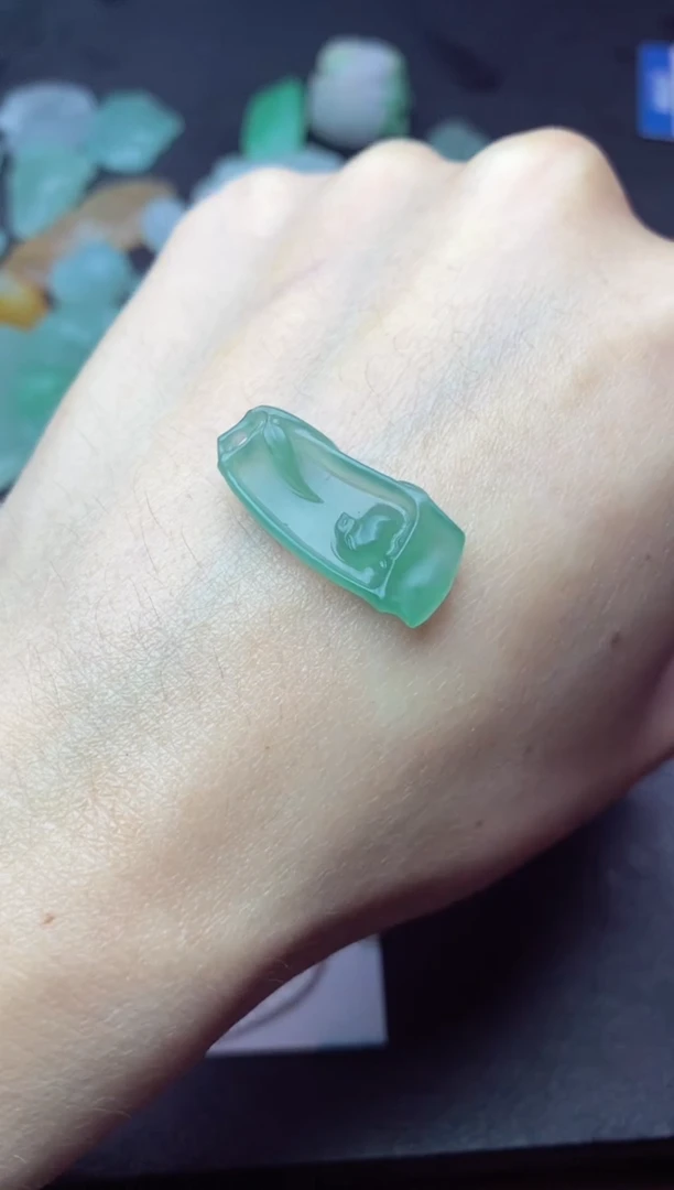 定制翡翠未镶嵌定制翡翠