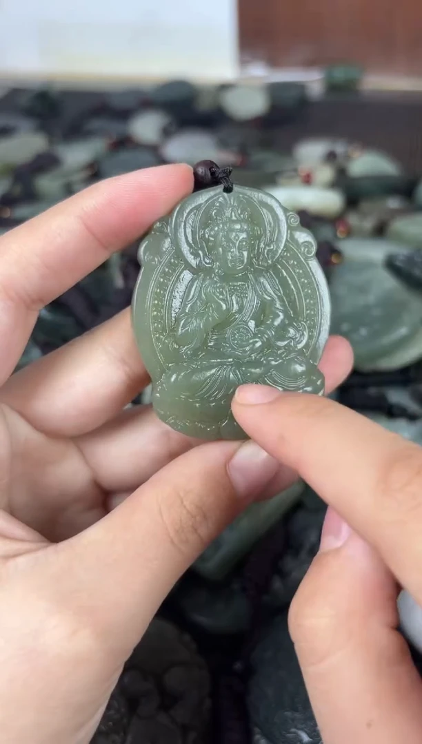 【闪购商品】和田玉颈饰未镶嵌1