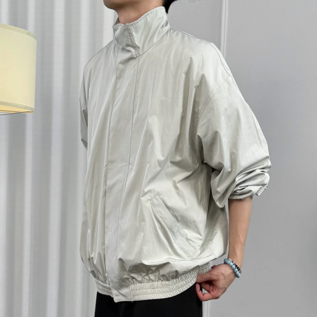 巴子风格25早秋新款冲锋衣灰白色户外机能风宽松拉链立领夹克外套