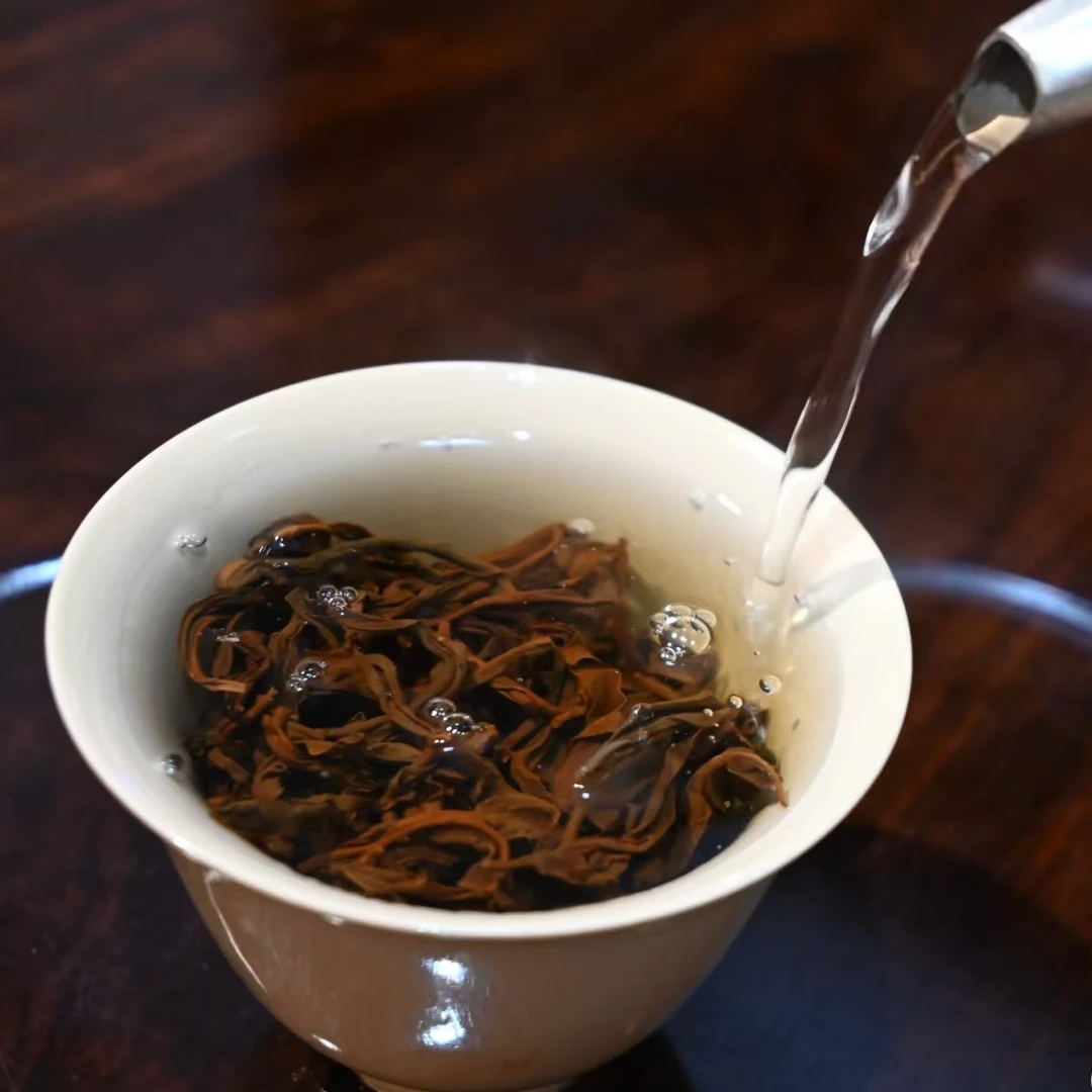 2024年《大雪山野生晒红茶》花果香//晒红茶 //云南红茶