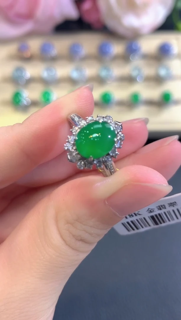18K金镶嵌戒指翡翠b109