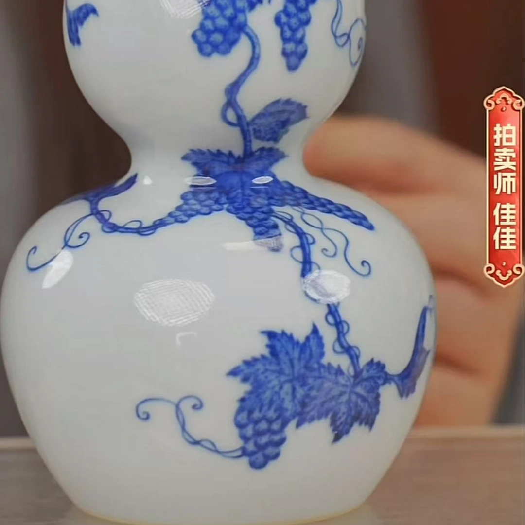 国呈拍卖古董瓷器