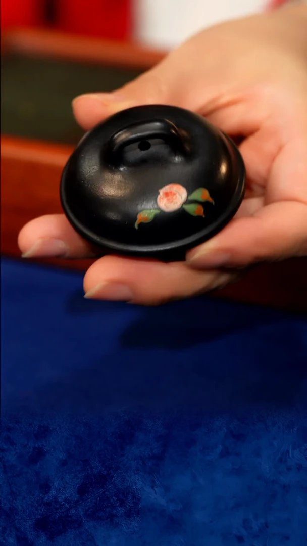 宜兴紫砂 紫砂茶壶 LJY