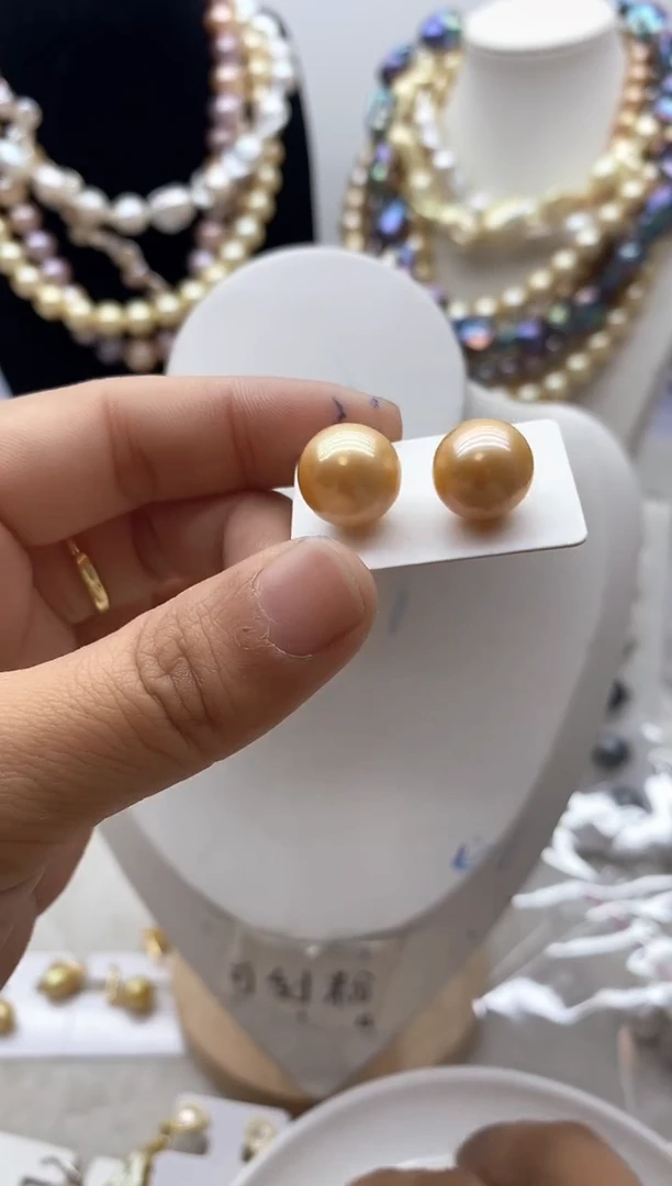 【闪购商品】淡水珍珠颈饰钛钢54