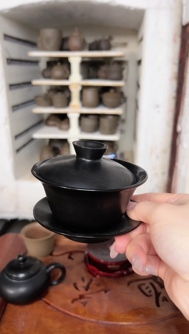 150CC 冰碛岩手工石雕壶