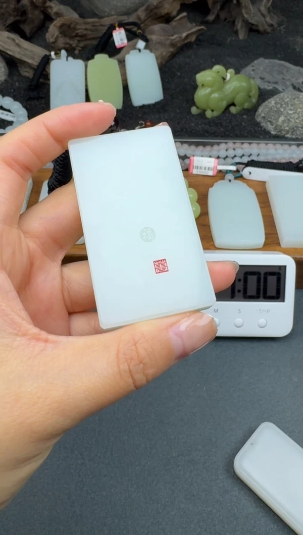 颈饰未镶嵌和田玉3