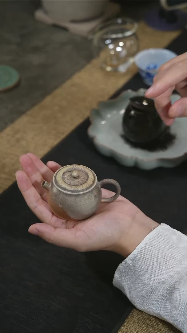 其他手工柴烧小壶中白@@s0455