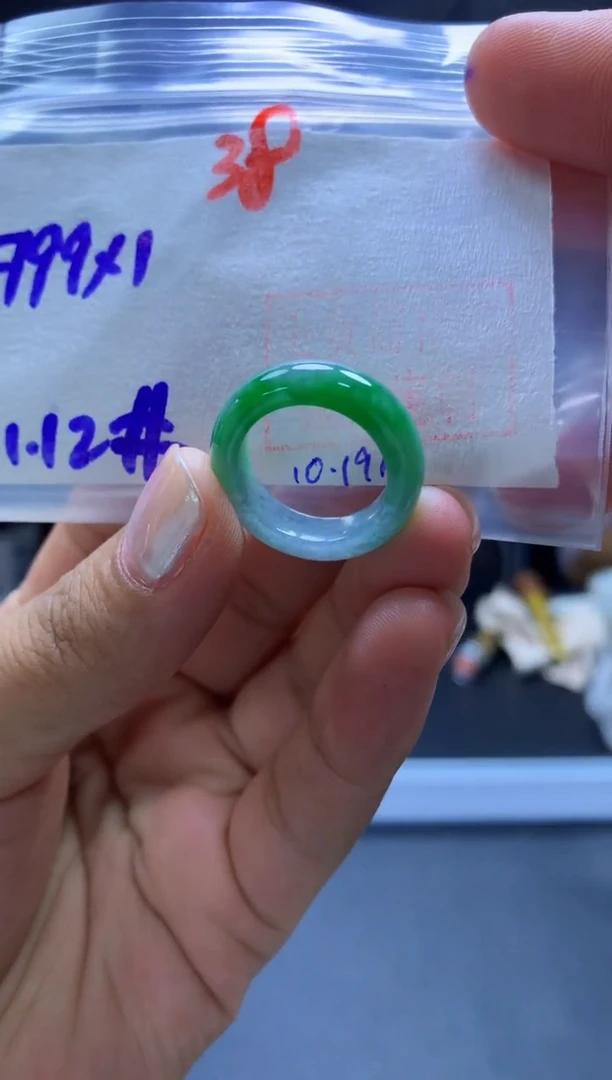 未镶嵌定制翡翠戒圈#799元-毛货需精细抛光