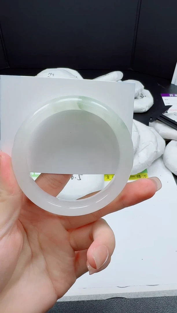 石英质玉手镯未镶嵌0292-5758