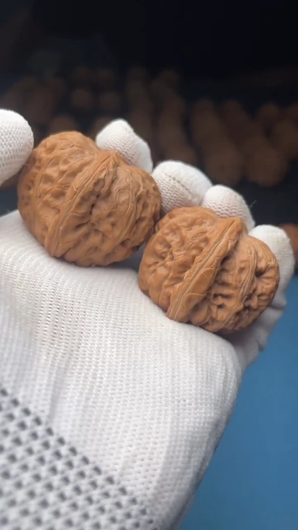 桃核把件a99  元宝 39尺