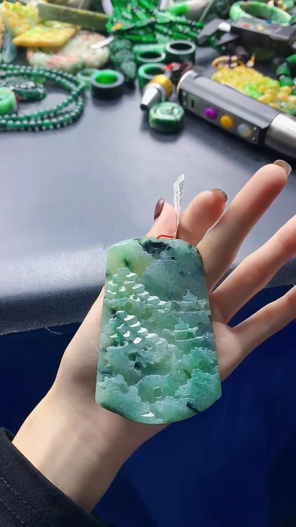 颈饰未镶嵌翡翠天然缅甸a货翡翠