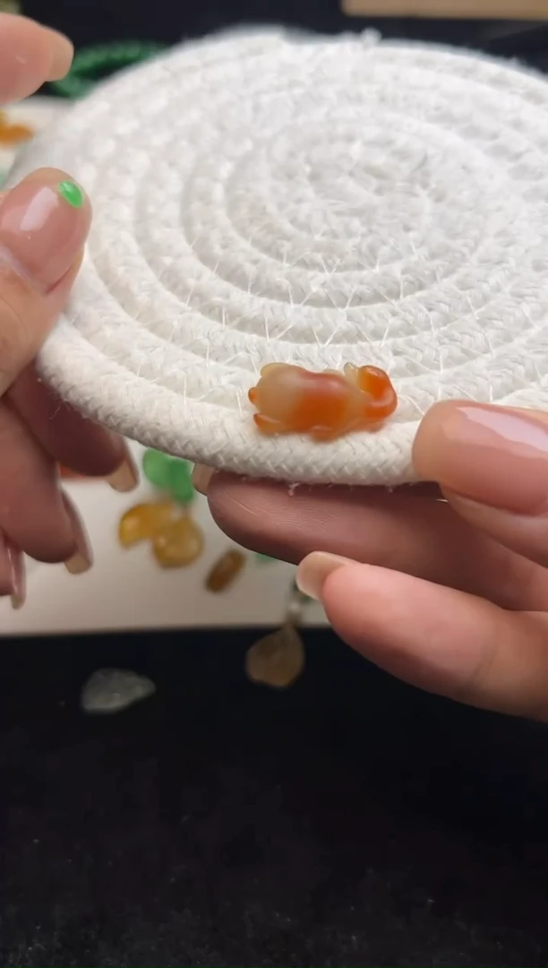 未镶嵌定制翡翠烤鸭2500