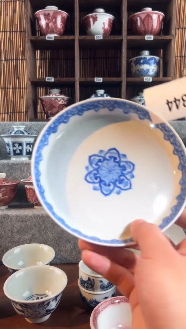 【闪购商品】a344天禄言瓷壶承宝象