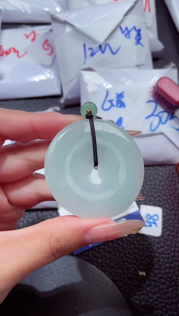 颈饰未镶嵌翡翠6