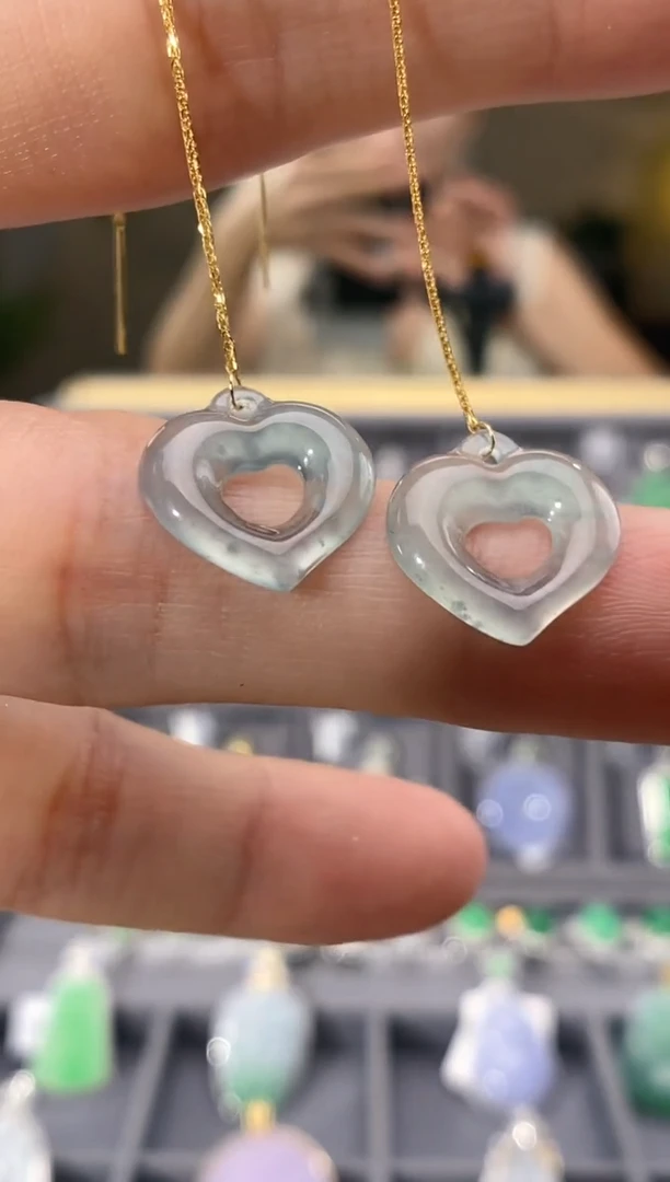 翡翠18K金镶嵌吊坠(不含链)耳饰一对