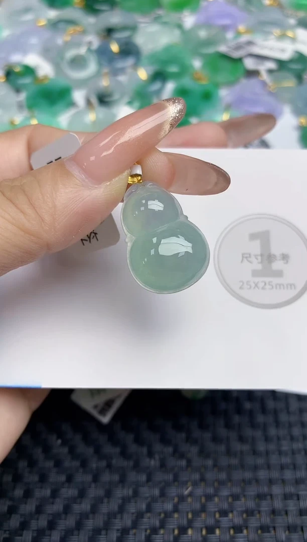 颈饰18K金镶嵌翡翠天然缅甸A货翡翠百元以上9元证书费自理