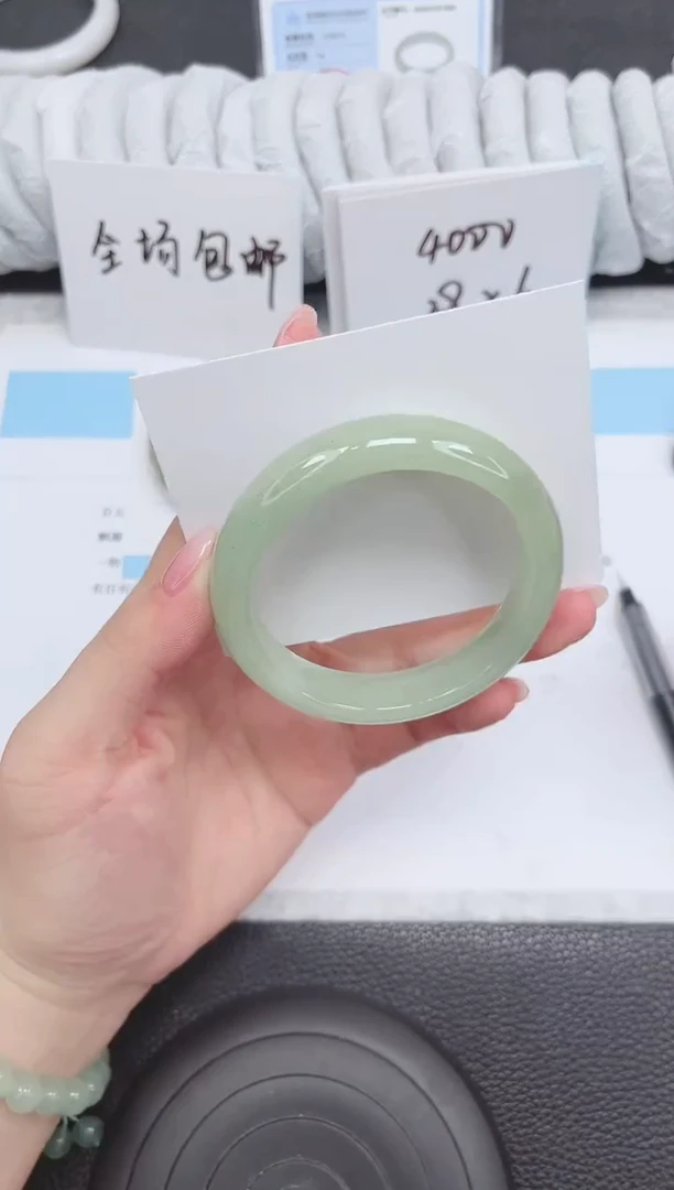 未镶嵌手镯石英质玉74-58.8