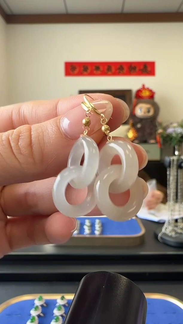 【闪购商品】和田玉耳饰18K金镶嵌耳饰