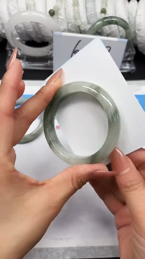 未镶嵌手镯石英质玉A82-53/54/55