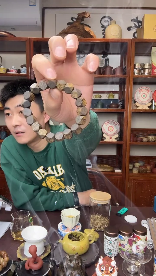 沉香手串主播推荐砖石