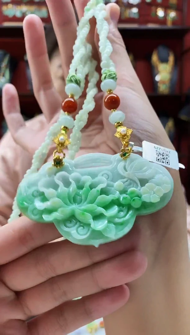 颈饰未镶嵌翡翠翡翠吊坠