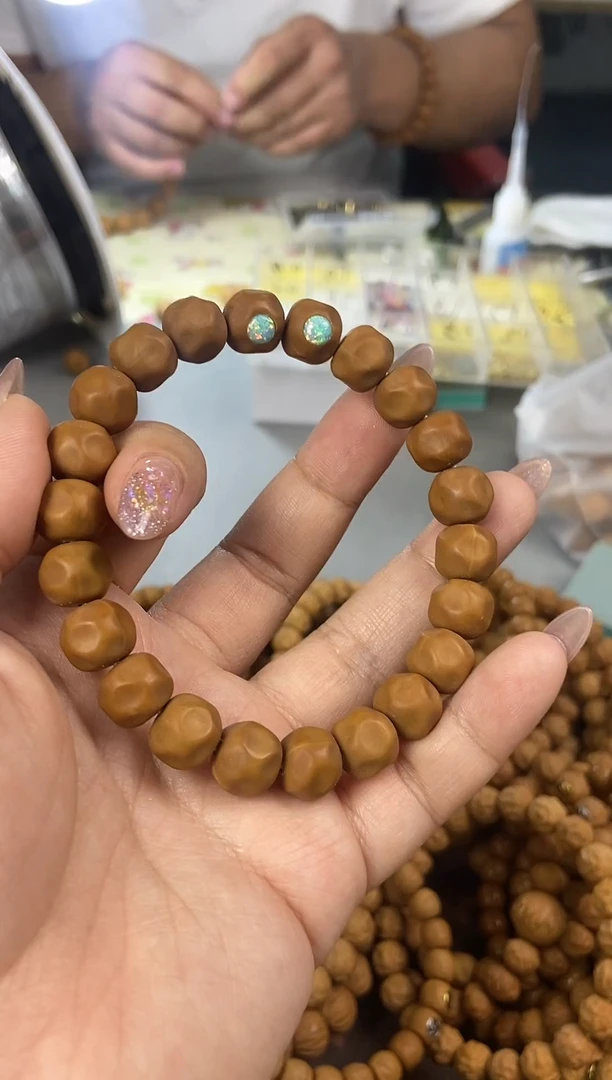 手串猴头核桃奶酪