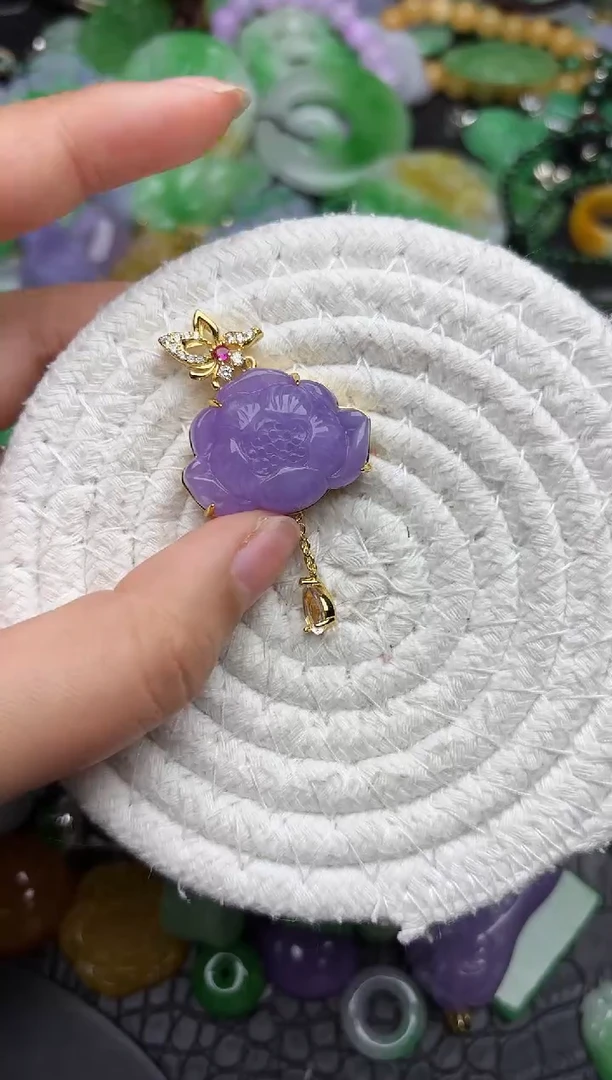 颈饰未镶嵌翡翠缅甸翡翠吊坠