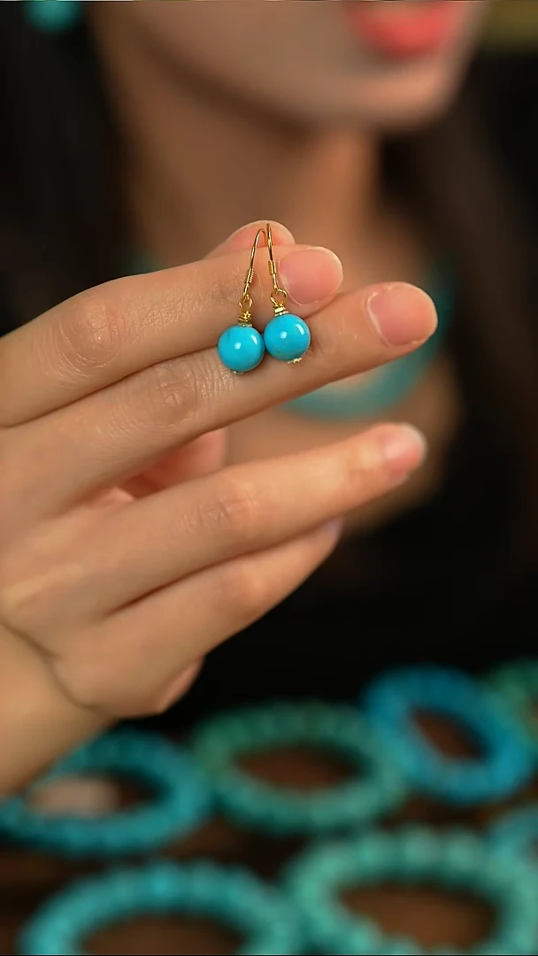 未镶嵌绿松石耳饰精美