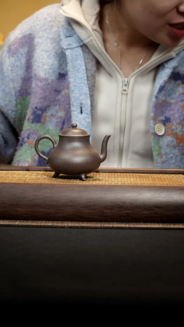 【闪购商品】紫砂茶壶掌中有物三足水平