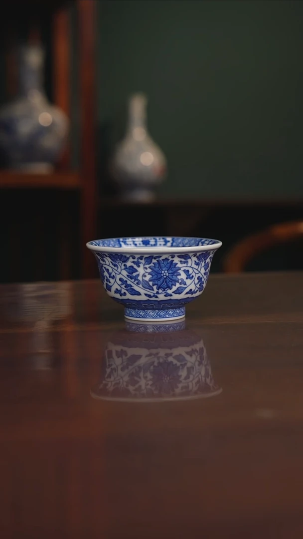 晓月柴窑 缠枝压手杯