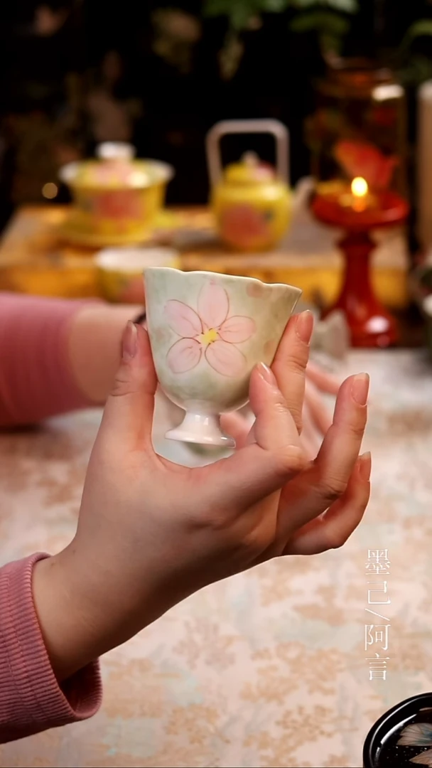 错版茶杯