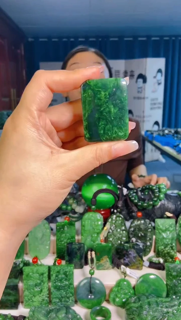 和田玉未镶嵌挂件1