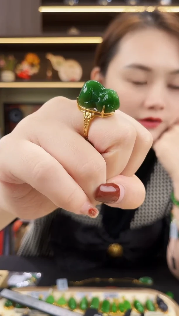 【闪购商品】和田玉·银S925镶嵌貔貅戒指