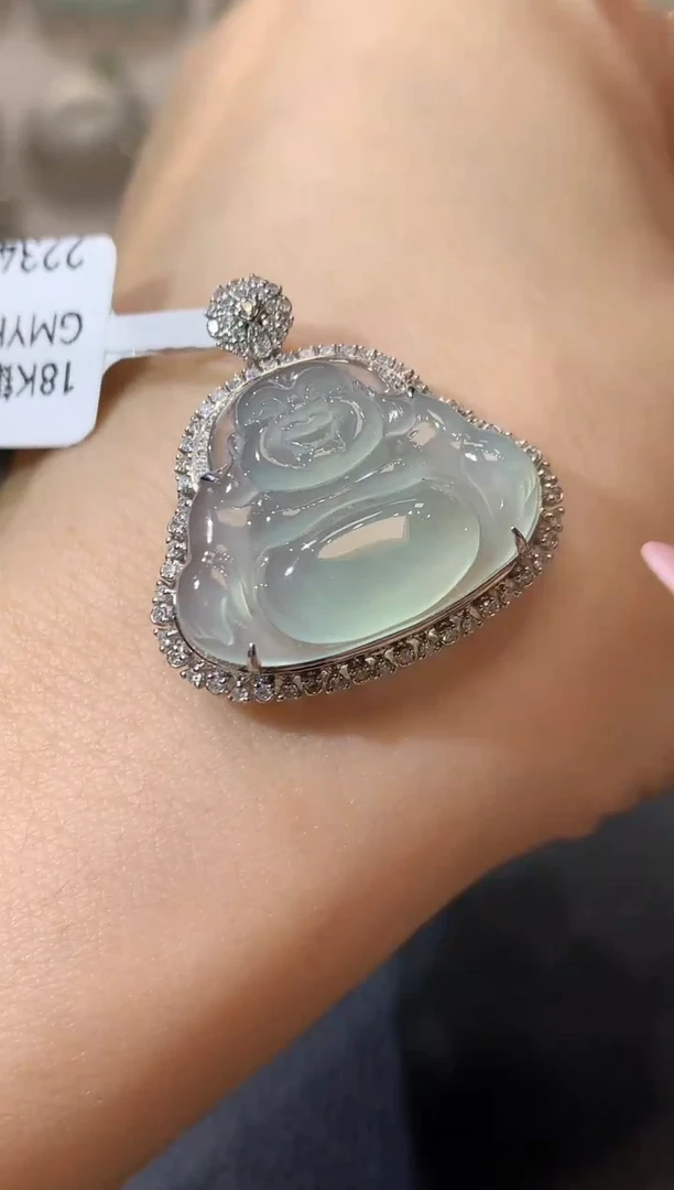 【闪购商品】翡翠吊坠(不含链)18K金镶嵌D6