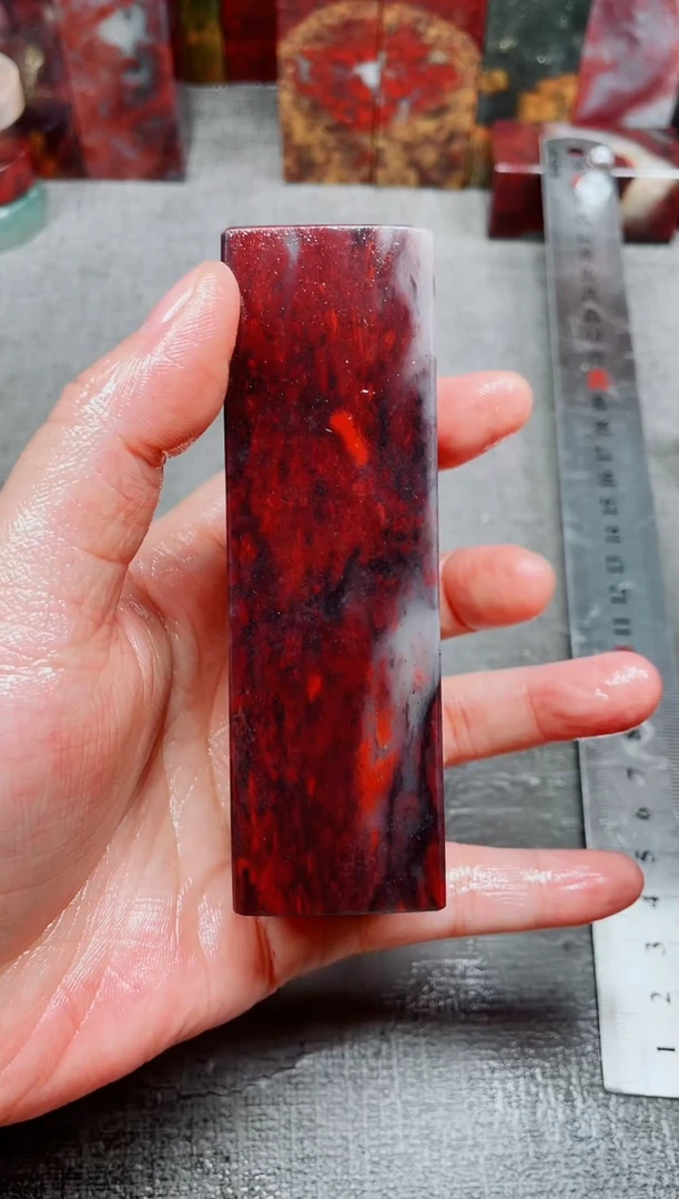 玉张*标桂林鸡血玉素章3.0左右红43
