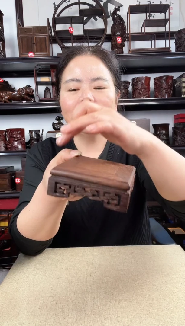 木鸡翅木正方老李红木工艺品