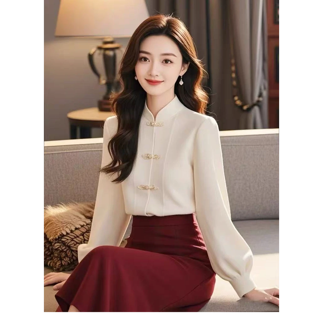 秋季法式穿搭高级感大方得体气质高贵新中式国风红色上衣半身裙套