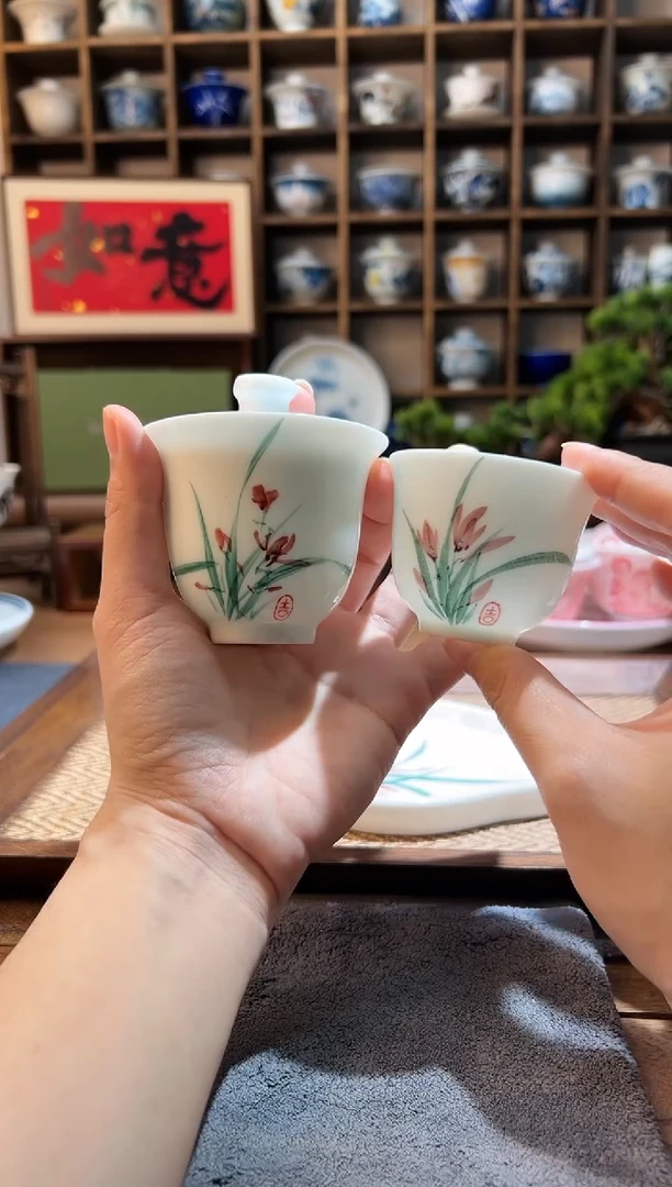 【闪购商品】手绘五彩兰花盖碗+主人杯