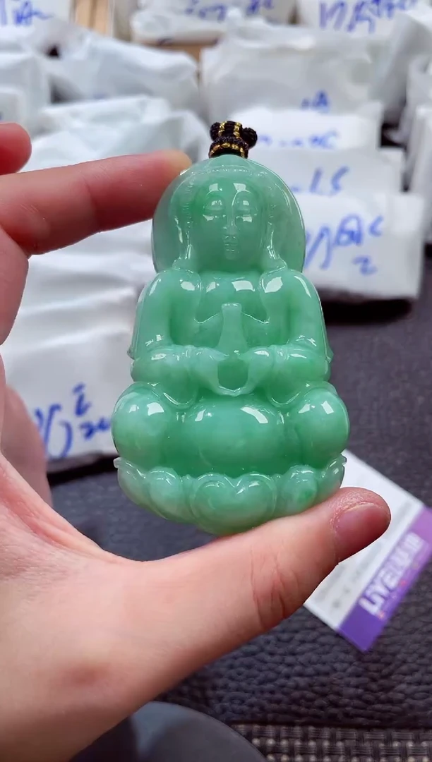颈饰未镶嵌翡翠00003052