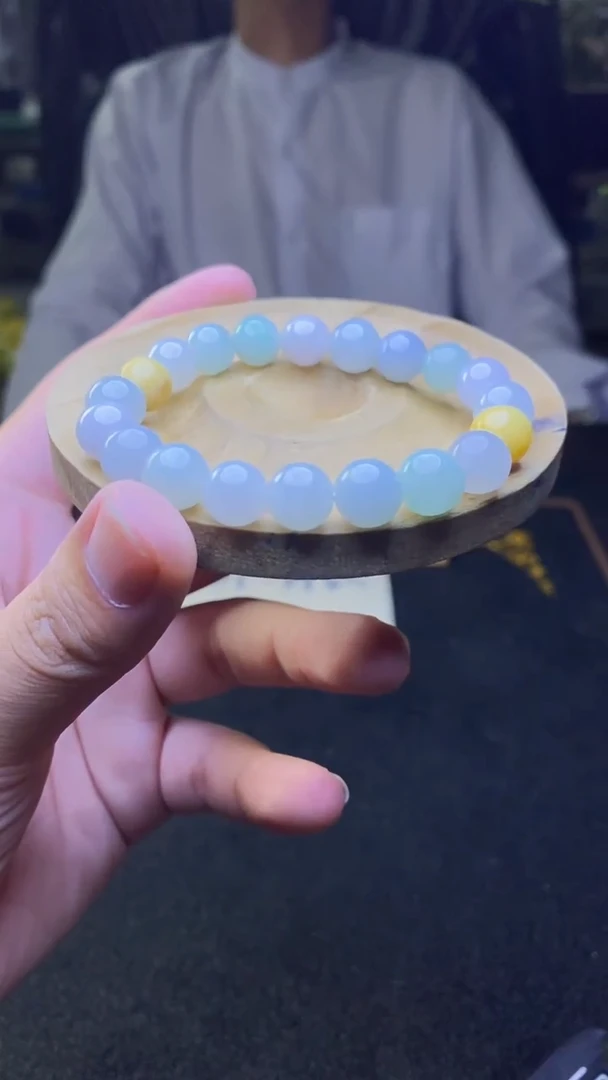 定制翡翠未镶嵌天然缅甸A货翡翠，多样性发货，拍一发一