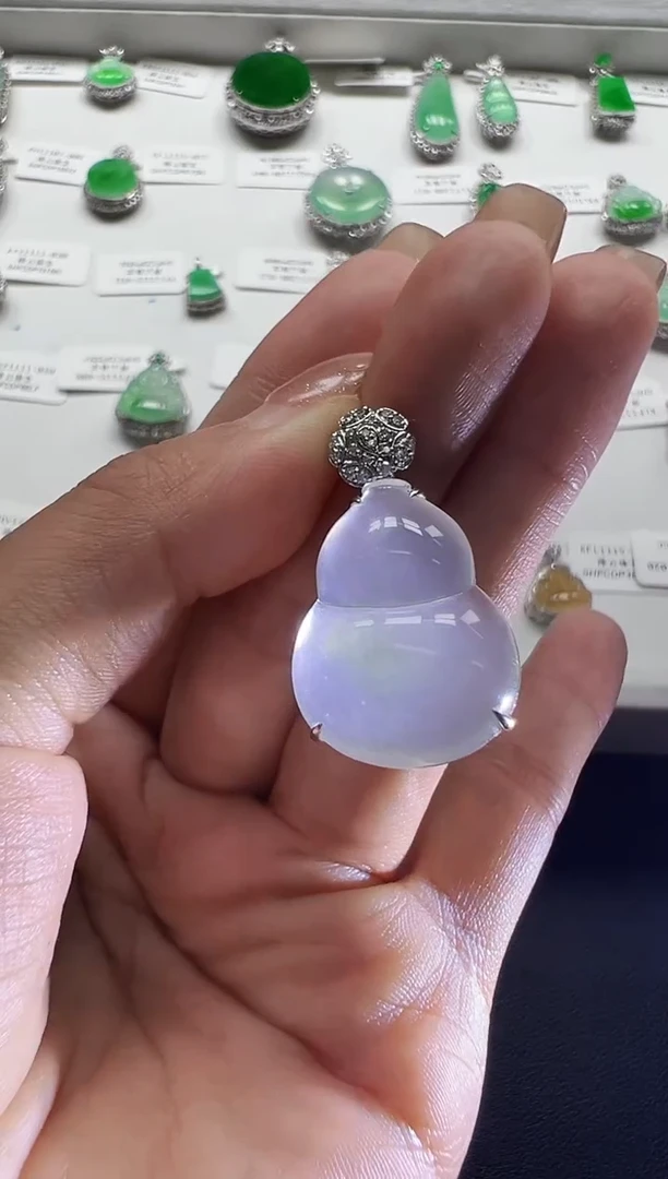 颈饰18K金镶嵌翡翠KYY1115-022