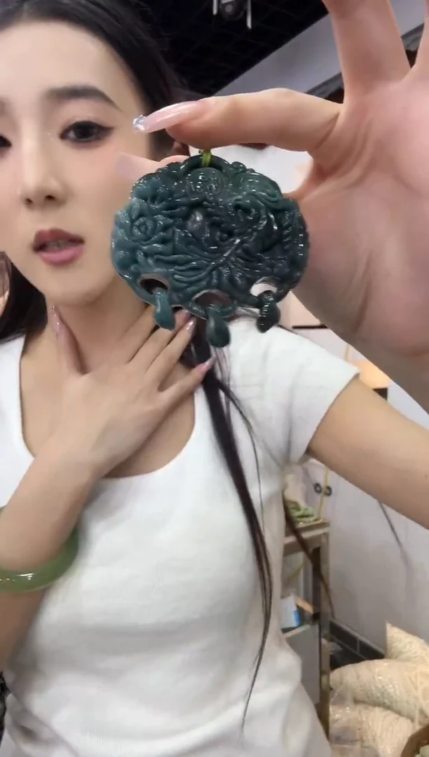 颈饰未镶嵌翡翠翡翠凤溪牡丹万能扣【随机发货其中一个】