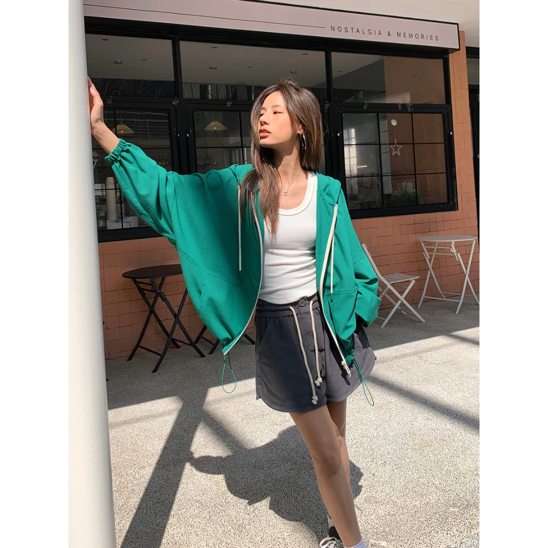 张贝贝ibell短款设计感宽松开衫女 亲肤透气 薄廓形休闲连帽外套