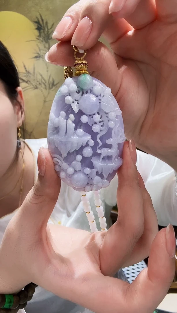 颈饰未镶嵌翡翠吊坠