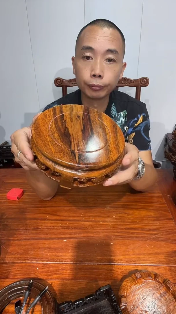 木赏**木瑕疵处理圆形底座16.5*17.5*6.5