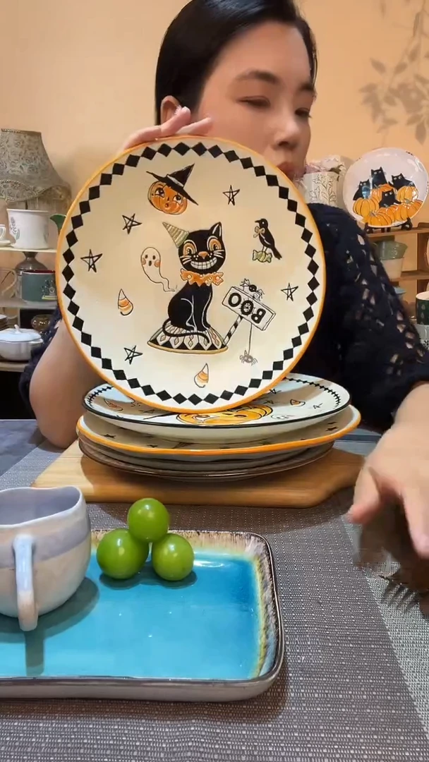 瓷片10.5英寸黑猫盘 微瑕介意勿拍