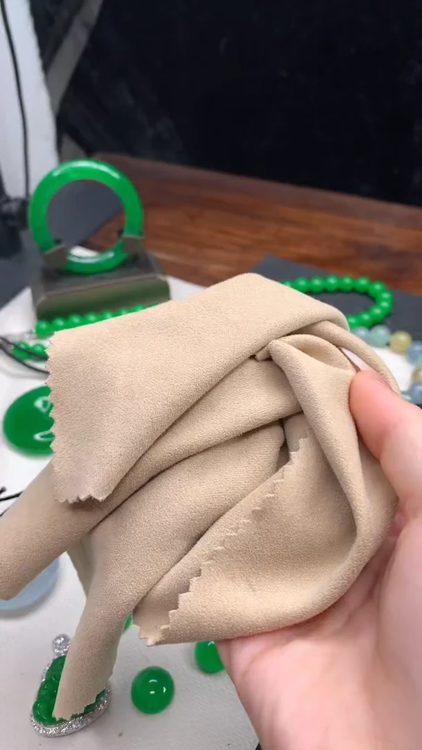 颈饰未镶嵌翡翠金*#无美颜滤镜七天无理由