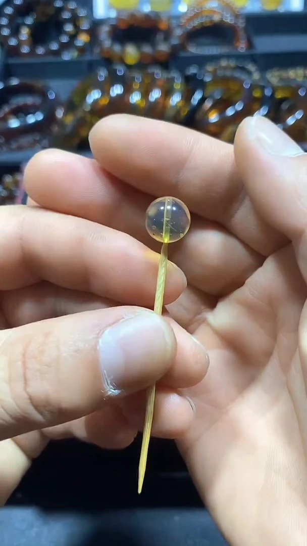 琥珀颈饰未镶嵌乔*尔天然缅甸琥珀单珠