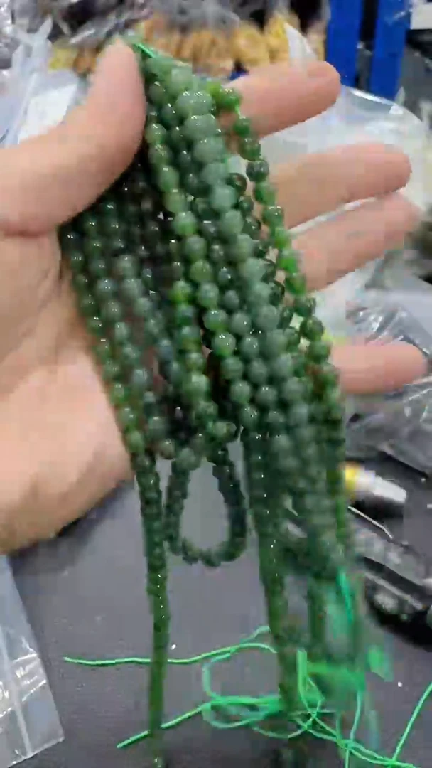 和田玉（糖玉）未镶嵌颈饰088