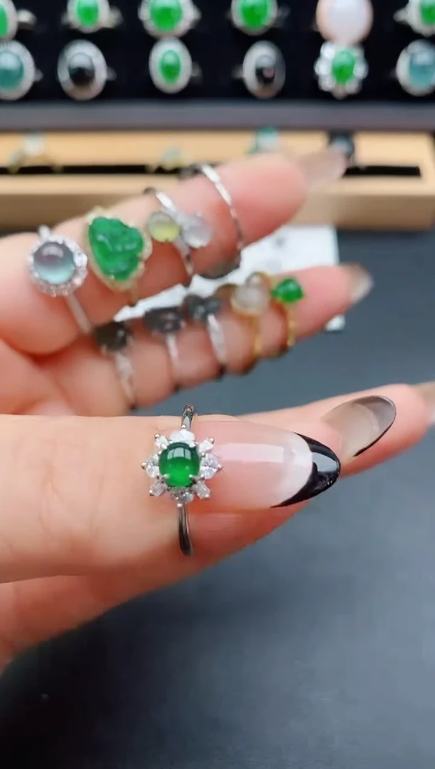 银S925镶嵌戒指翡翠1